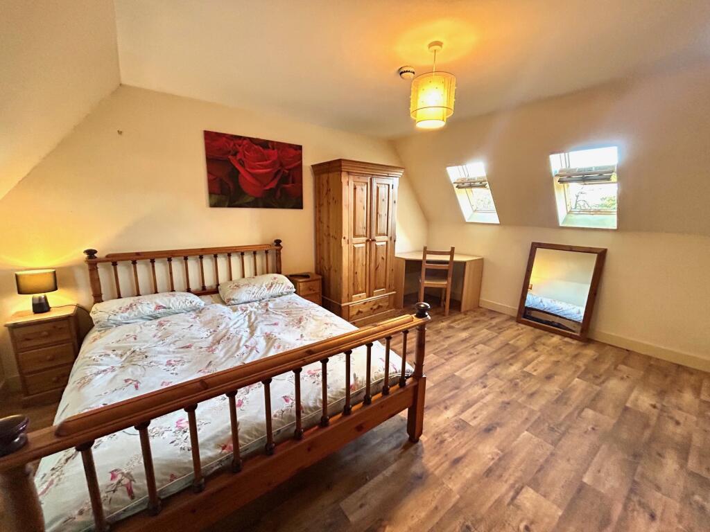 Main image of property: Foxley Place, MK5