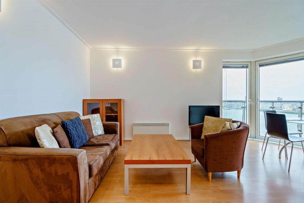 Main image of property: Seacon Tower, Canary Wharf
