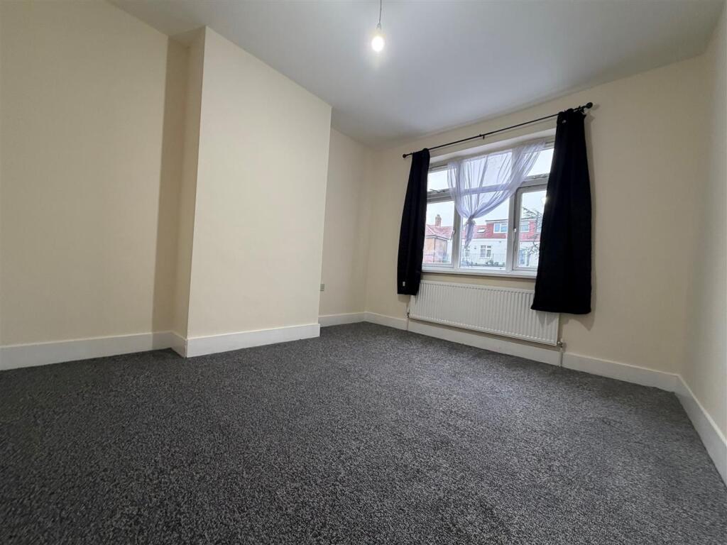 Main image of property: Roding Lane South, Redbridge