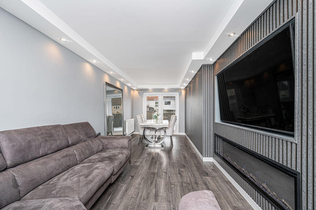 House in Kirkcaldy, Fife - View 4