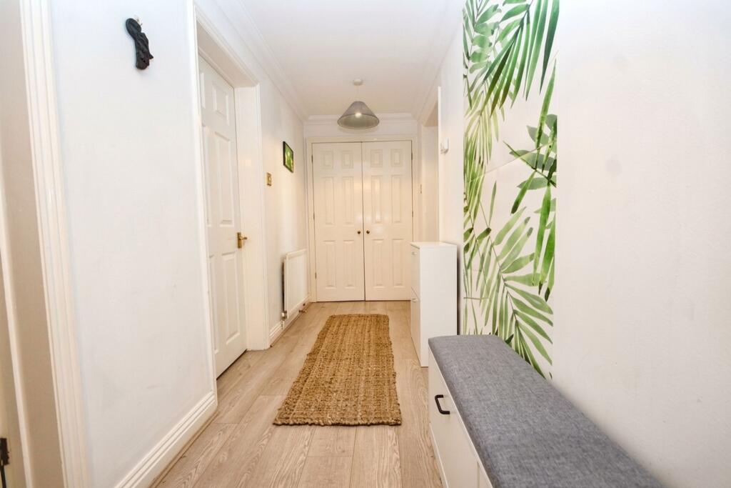 Apartment in Brighton - View 5