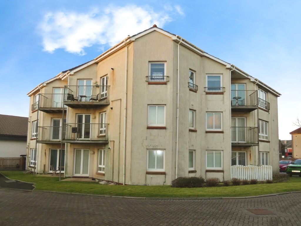 Main image of property: 37 Harbour Point, Saltcoats, Ayrshire, KA21 5