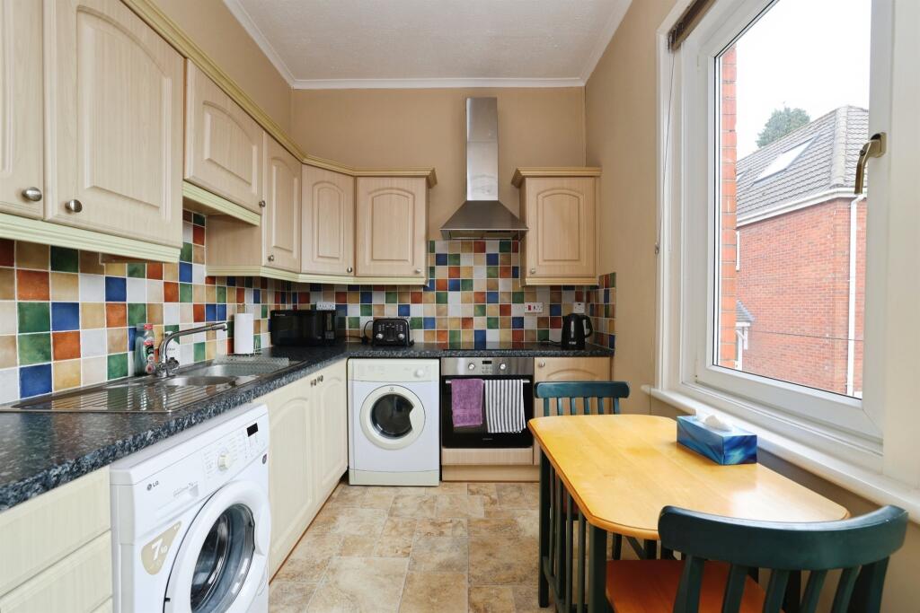 Andover Road, Ludgershall, Andover photo 2