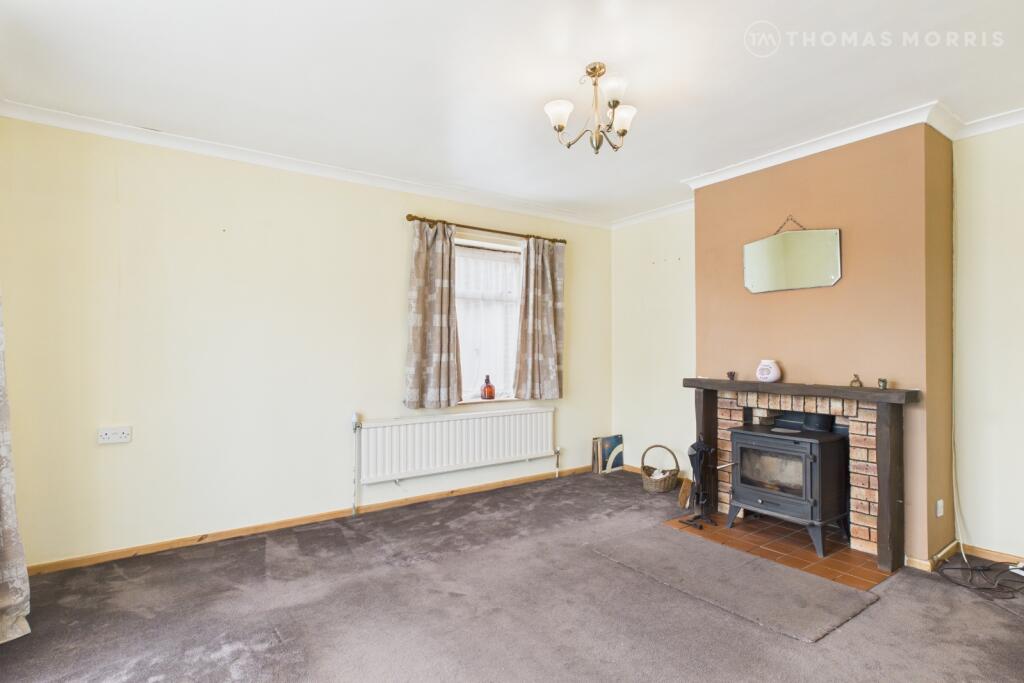 Desborough Road, Hartford, Huntingdon, Cambridgeshire, PE29 photo 2