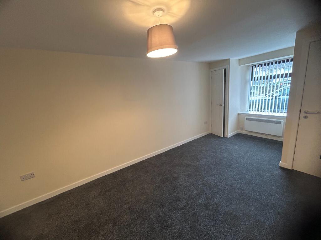Apartment in Falkirk, Perth and Kinross - View 2