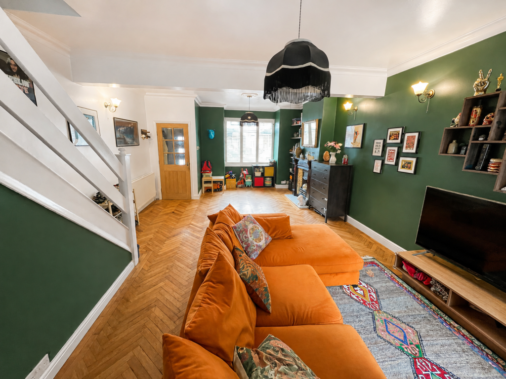Main image of property: Oakfield Road, East Ham, E6