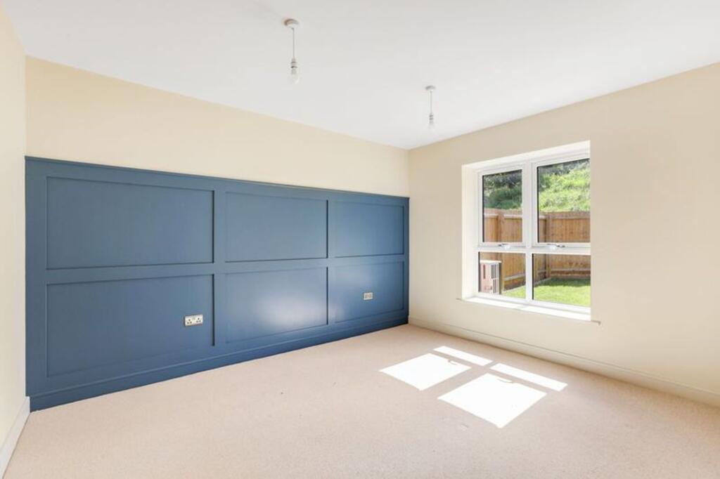 House in Nottingham - View 5