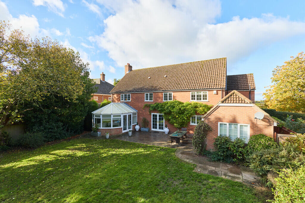 Ashley, Newmarket, Suffolk photo 4