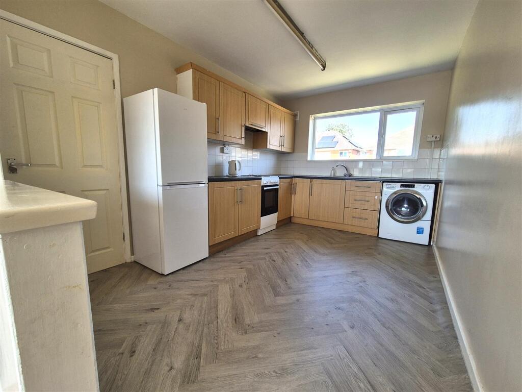Gillman Close, Birmingham photo 5