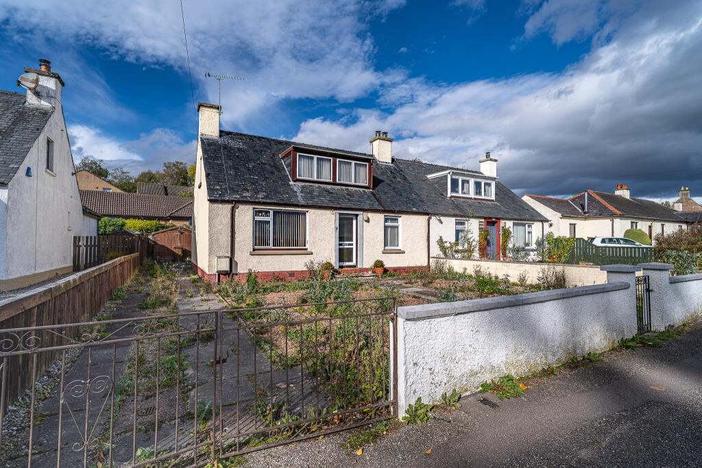 Main image of property: 7 Kinmylies Cottages, Inverness, Highland