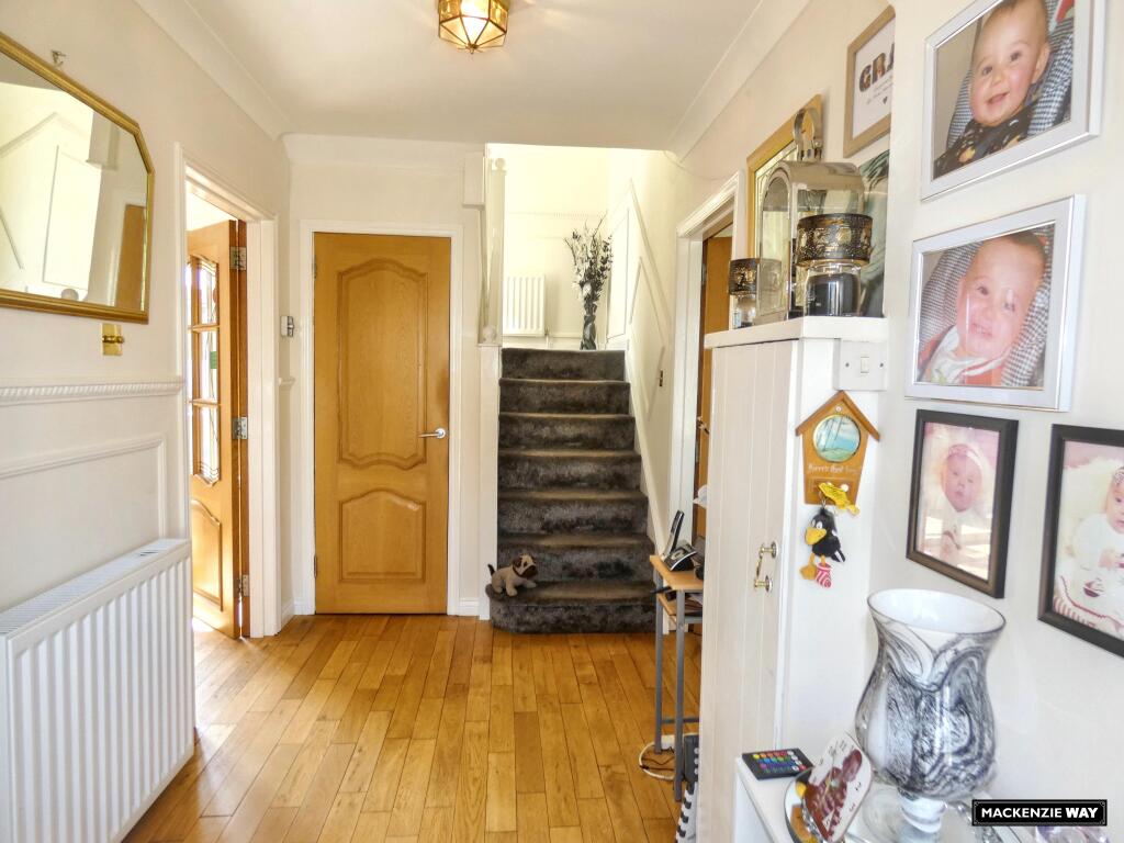 House in Kilmarnock, North Ayrshire - View 5