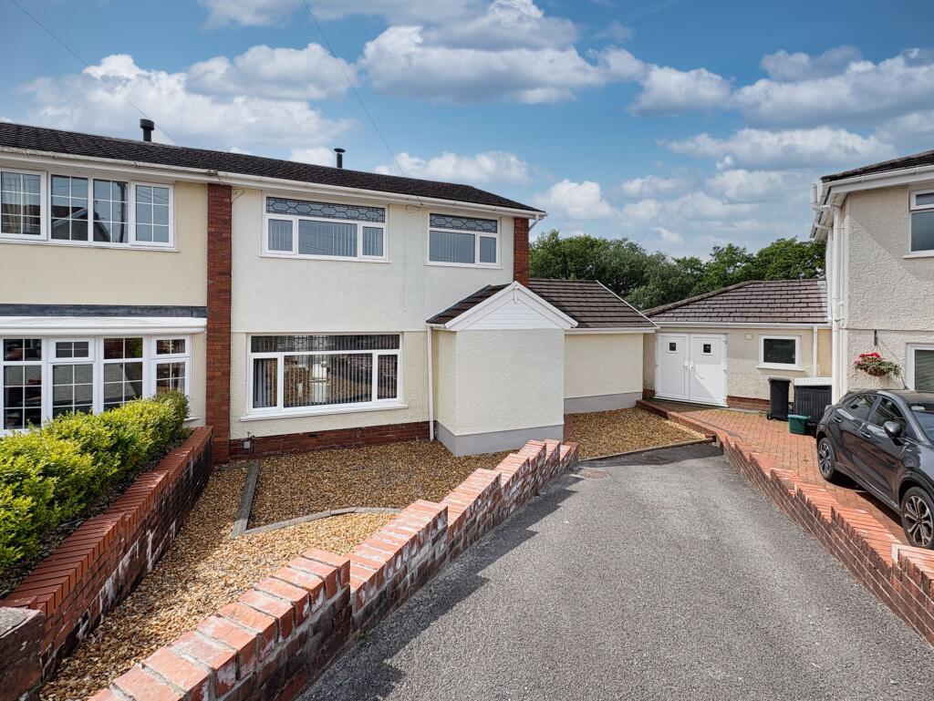 Main image of property: Brynglas, Bryncoch, SA10