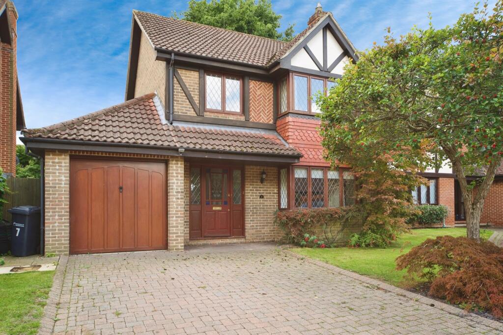 Main image of property: Boleyn Court, Broxbourne