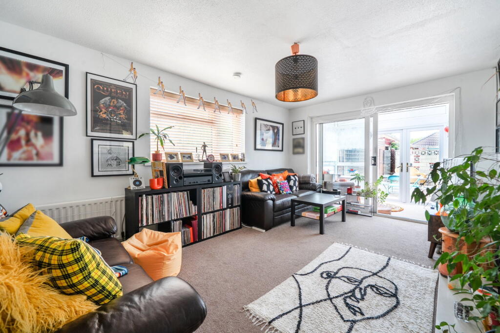 House in Basingstoke and Deane, Basingstoke - View 5