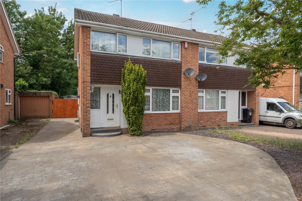 Main image of property: Bodmin Road, Woodley, Reading, Berkshire, RG5