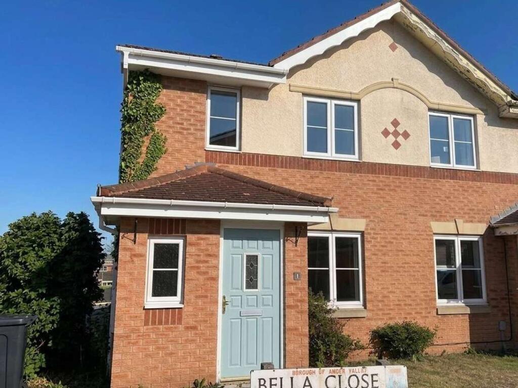 Main image of property: Bella Close