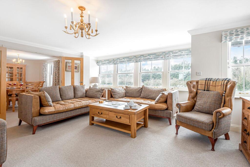Elegant Coastal Home in Thornham photo 3