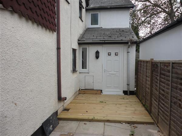 Main image of property: Flat, 8 Newport Road,,Caldicot