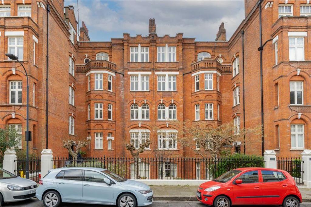 Main image of property: Hamlet Gardens, Hammersmith