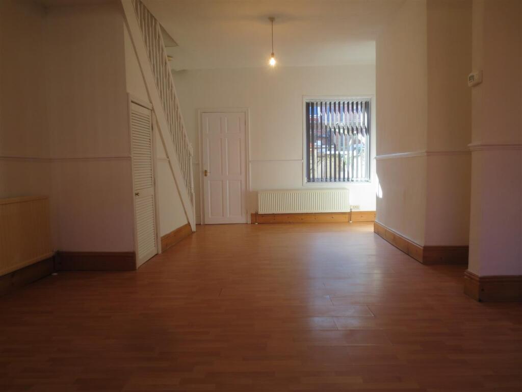 Deyne Street Salford photo 2