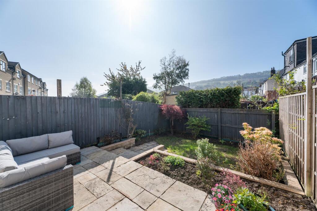 Fowlers Croft, Otley photo 2