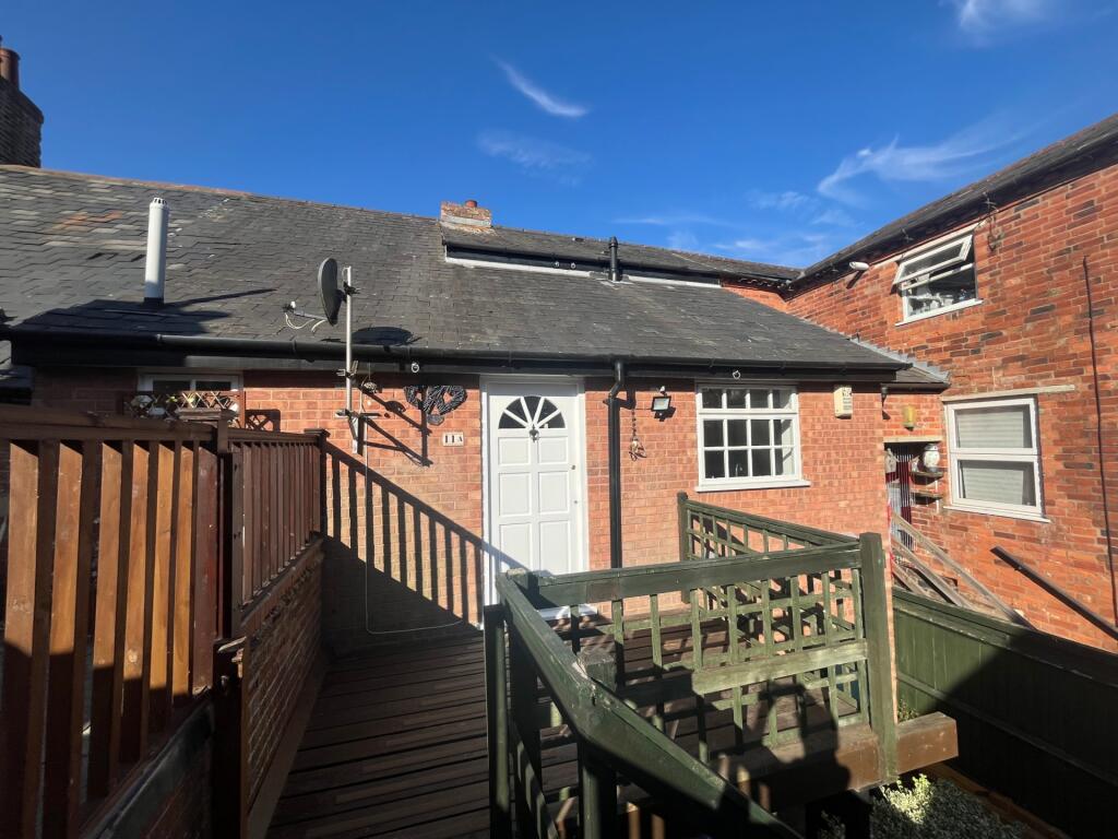 Main image of property: Sheaf Street, Daventry, NN11 4AA