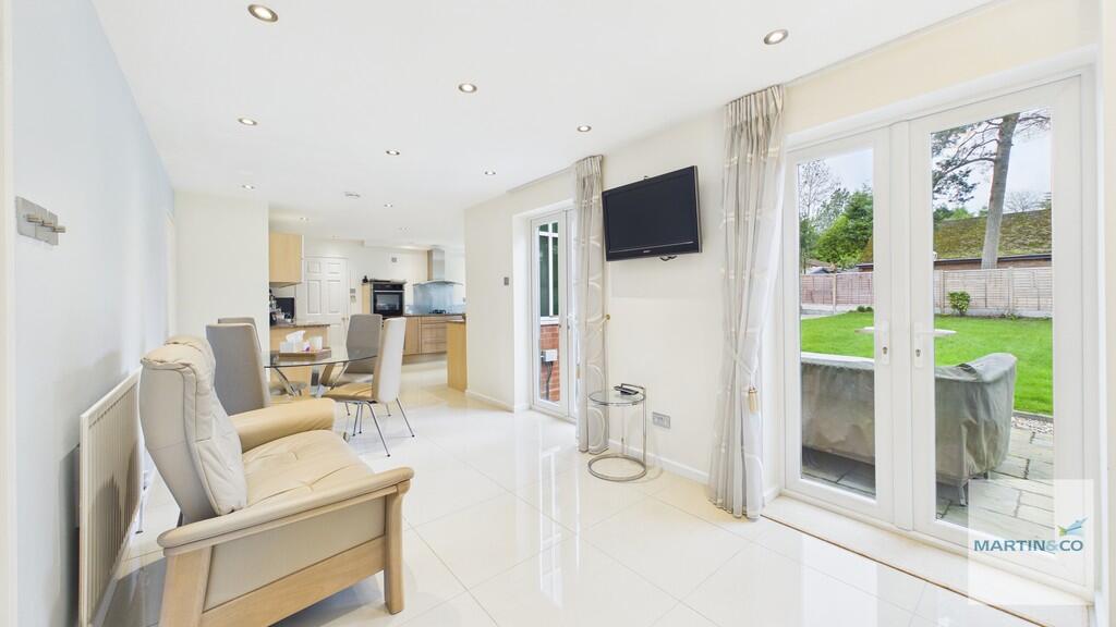 Sir Alfreds Way, Walmley photo 5