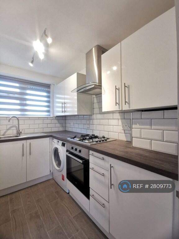 Main image of property: Holbeck, Bracknell, RG12