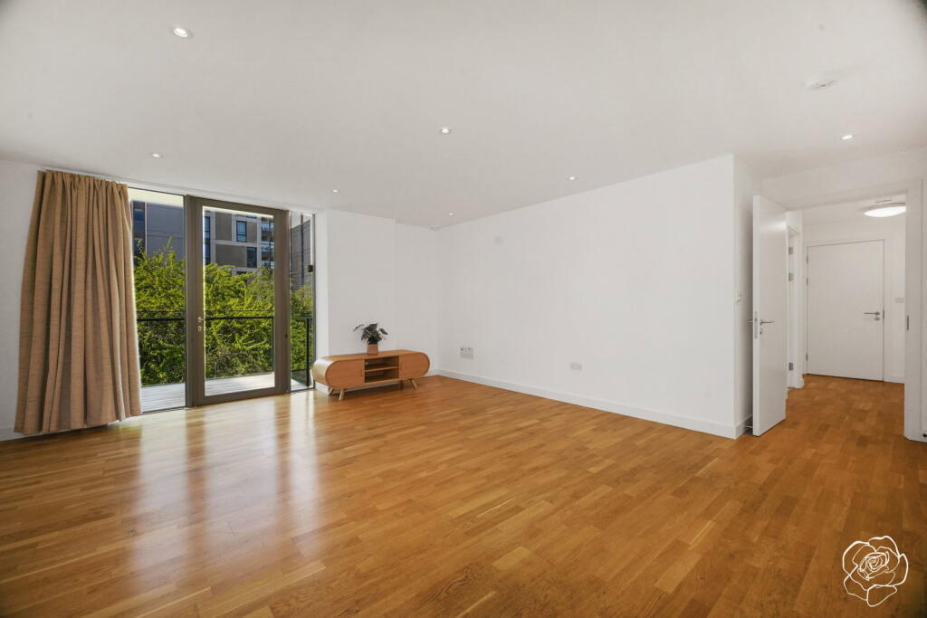 Main image of property: Titian Heights, Scarlet Close, Stratford, E20
