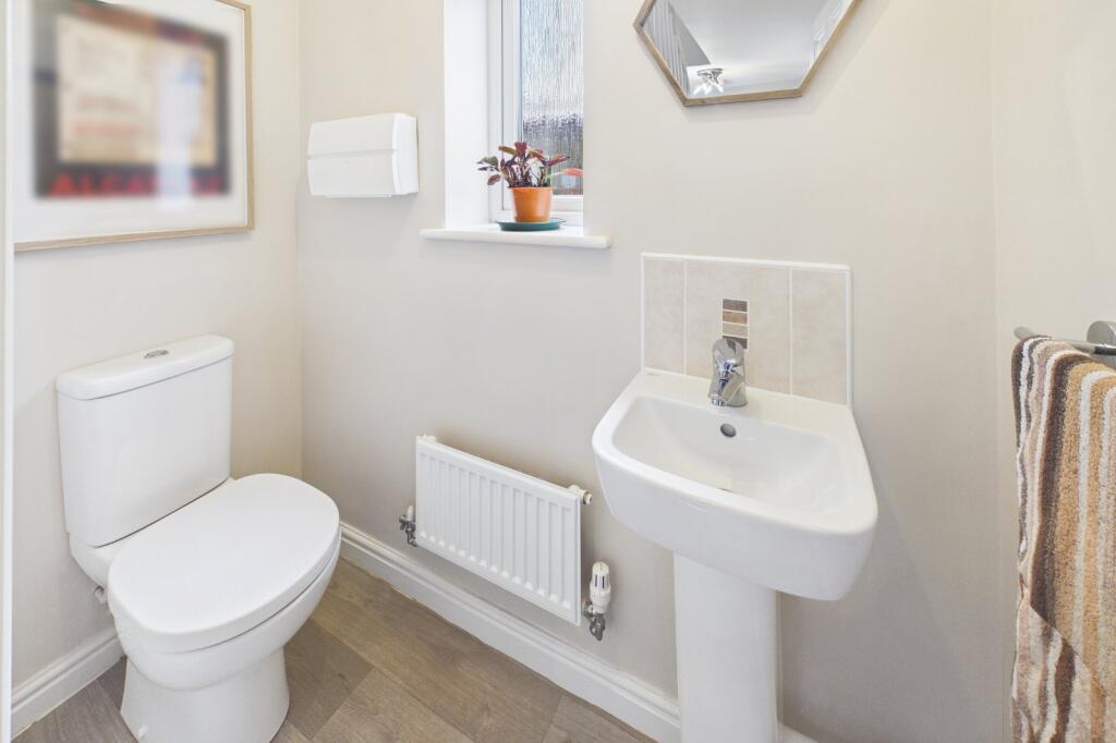 House in Leeds - View 5