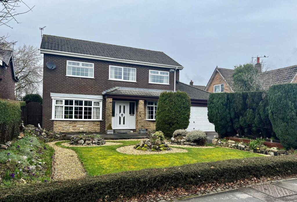 Main image of property: Lancaster Lane, Leyland
