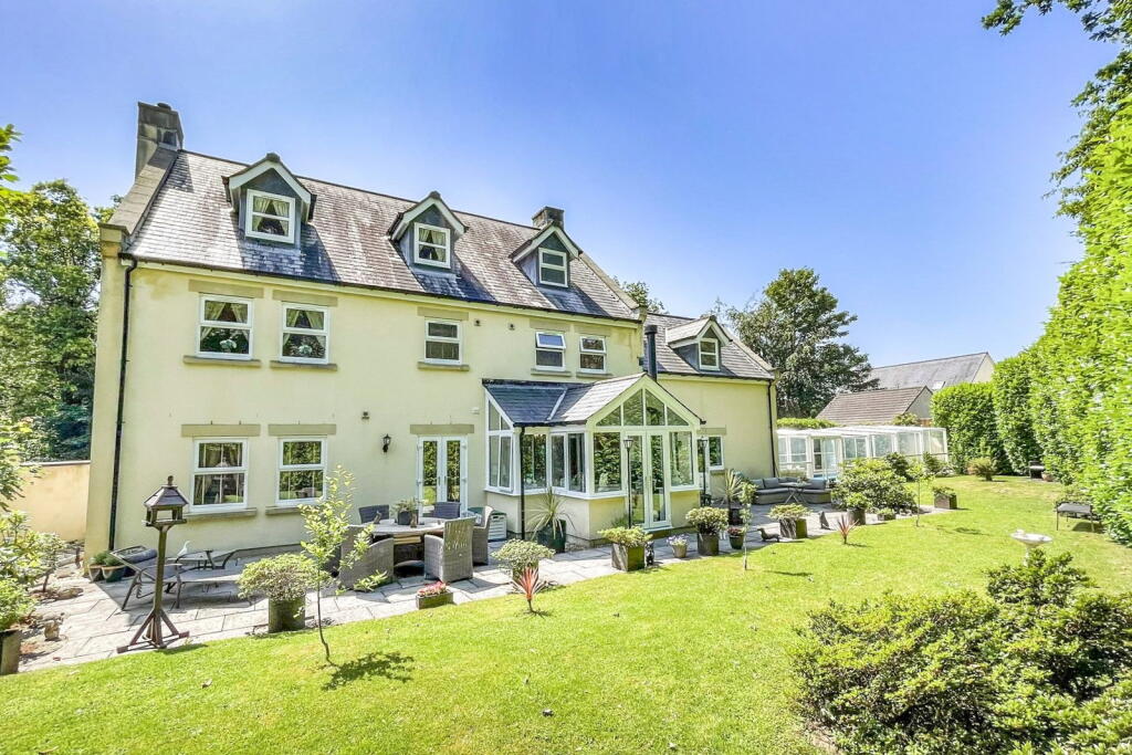 Main image of property: Jellicoe Road, Manadon Park, Plymouth, PL5 3UU