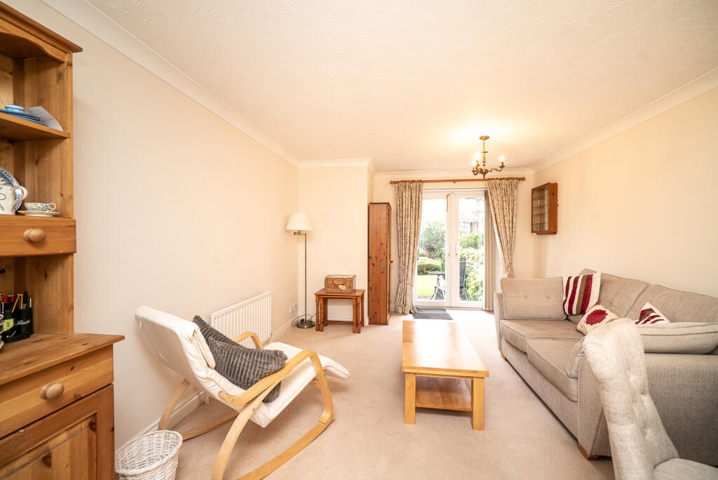 Apartment in Dacorum, Berkhamsted - View 2