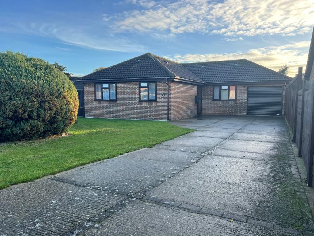 Main image of property: Hunt Way, Kirby Cross, Frinton-on-Sea, CO13