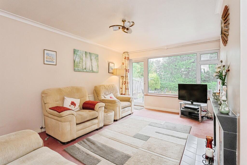 House in Mid Sussex, World's End, Burgess Hill - View 4