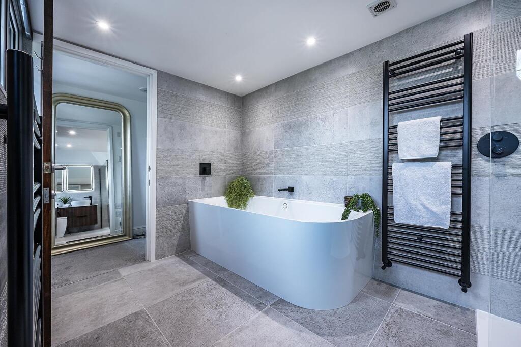 Additional image 34 of The Crescent, Hampton-In-Arden, Solihull