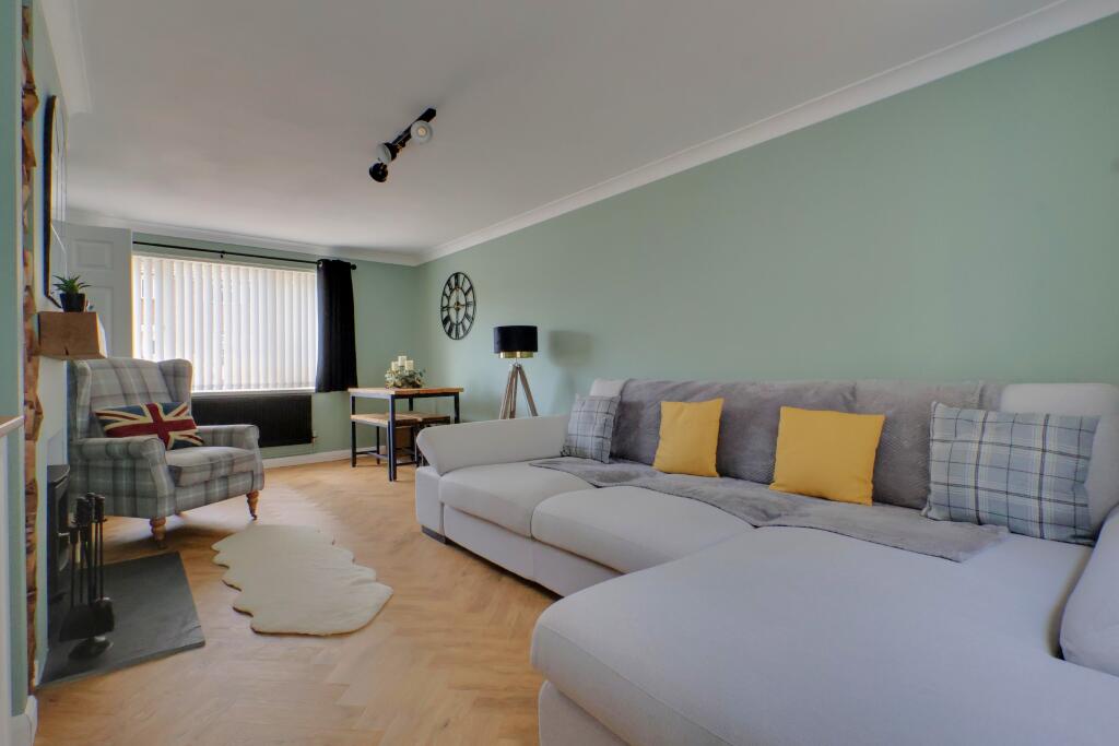 House in Portsmouth - View 3