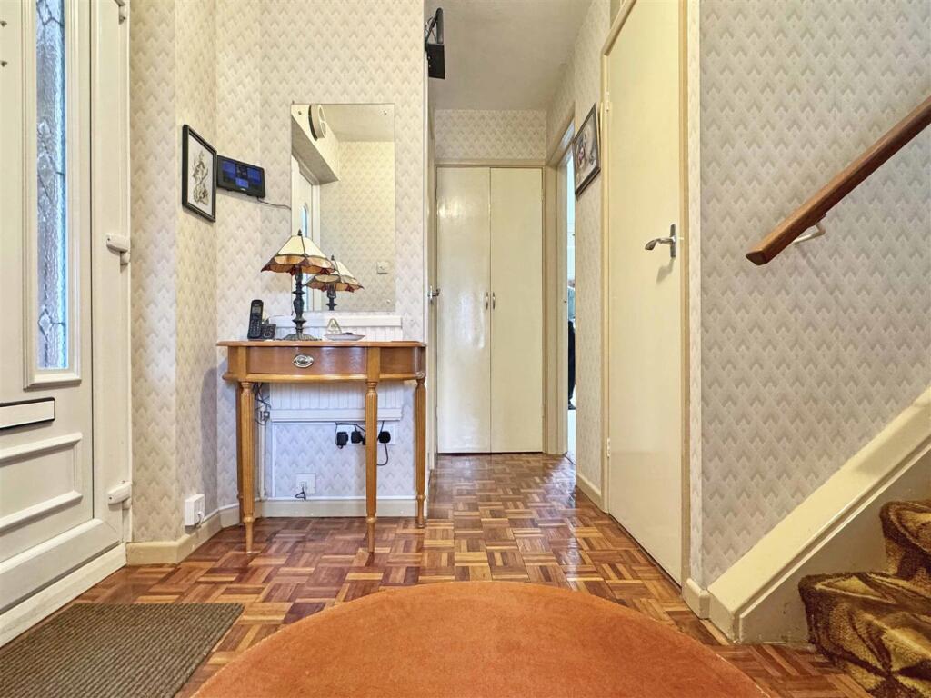 House in Chelmsford, Great Baddow - View 5