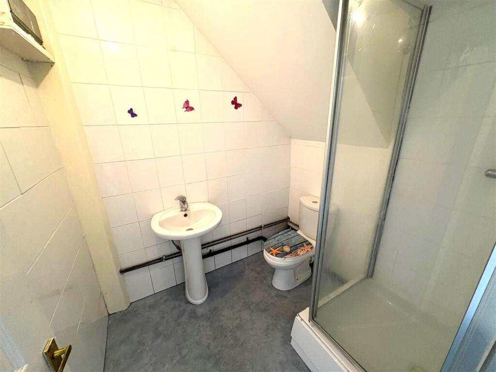 Additional image 12 of Poplar Avenue, Horton Bank Top, Bradford