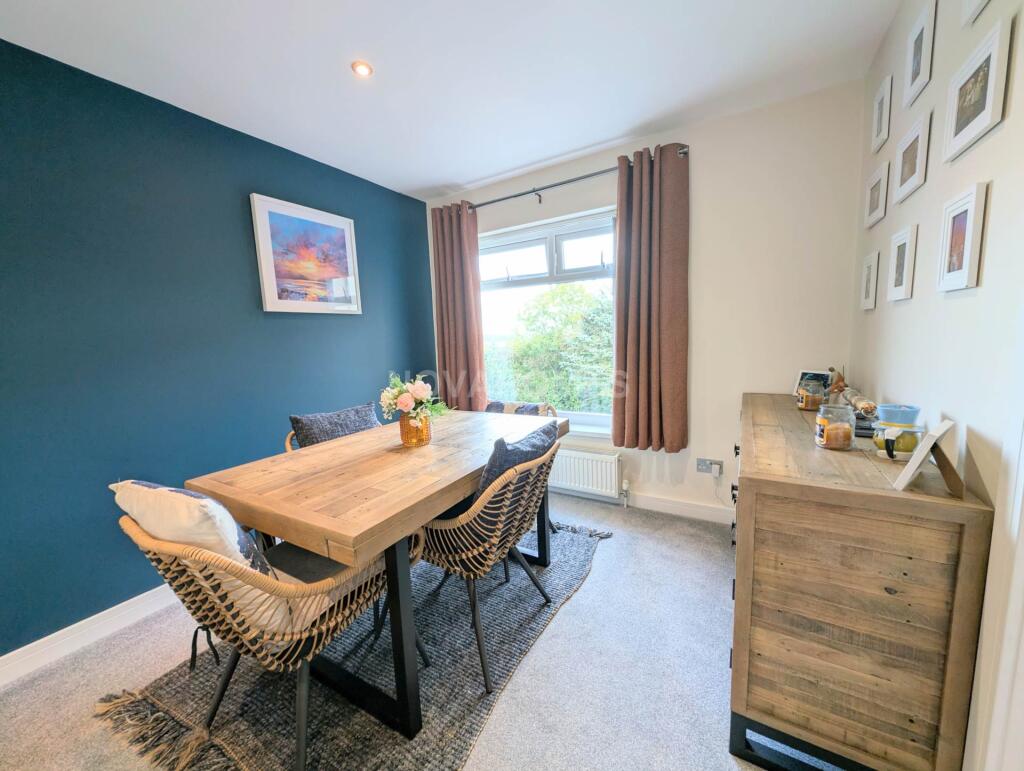 Austin Crescent, Eggbuckland, PL6 5QD photo 4