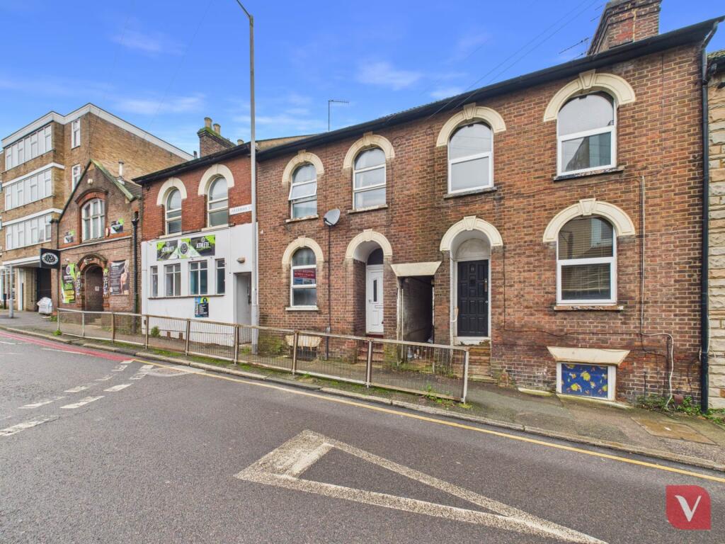 4-bed terraced on Inkerman Street, Luton, £275,000