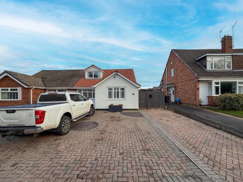 Main image of property: Fortfield Road, Whitchurch, Bristol, BS14 9QS