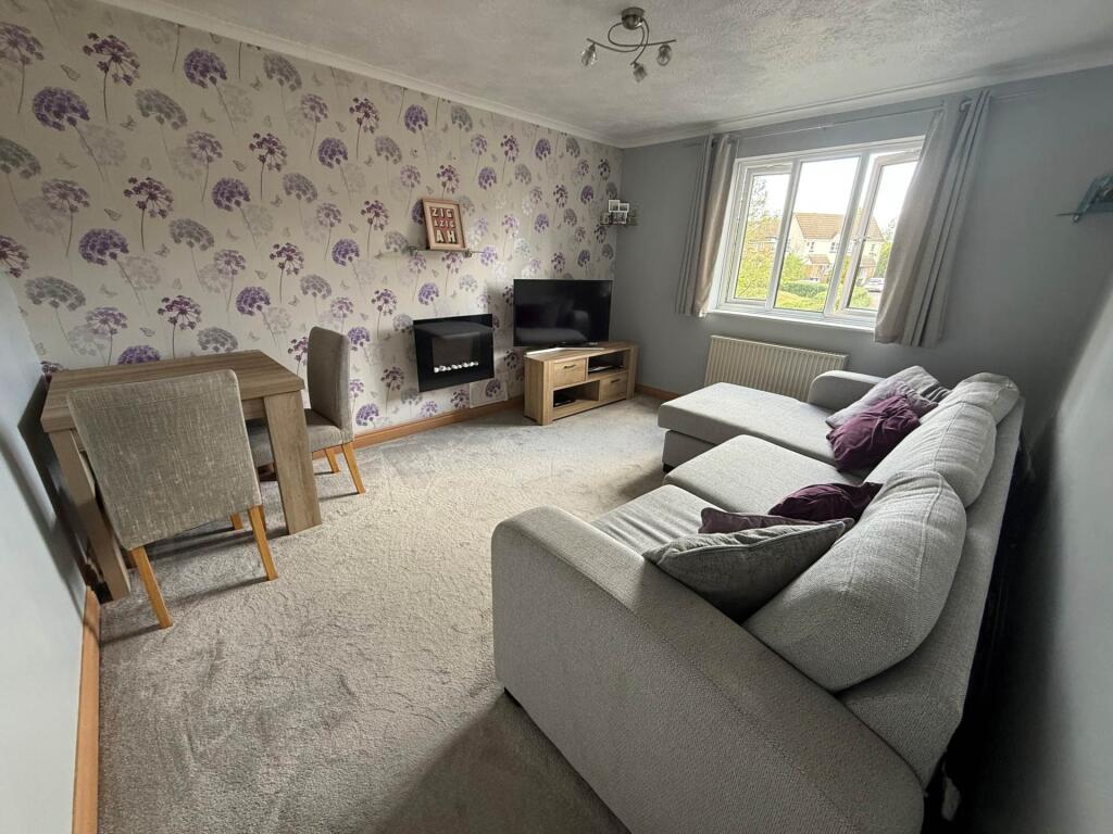 Apartment in Dartford, Kent - View 5