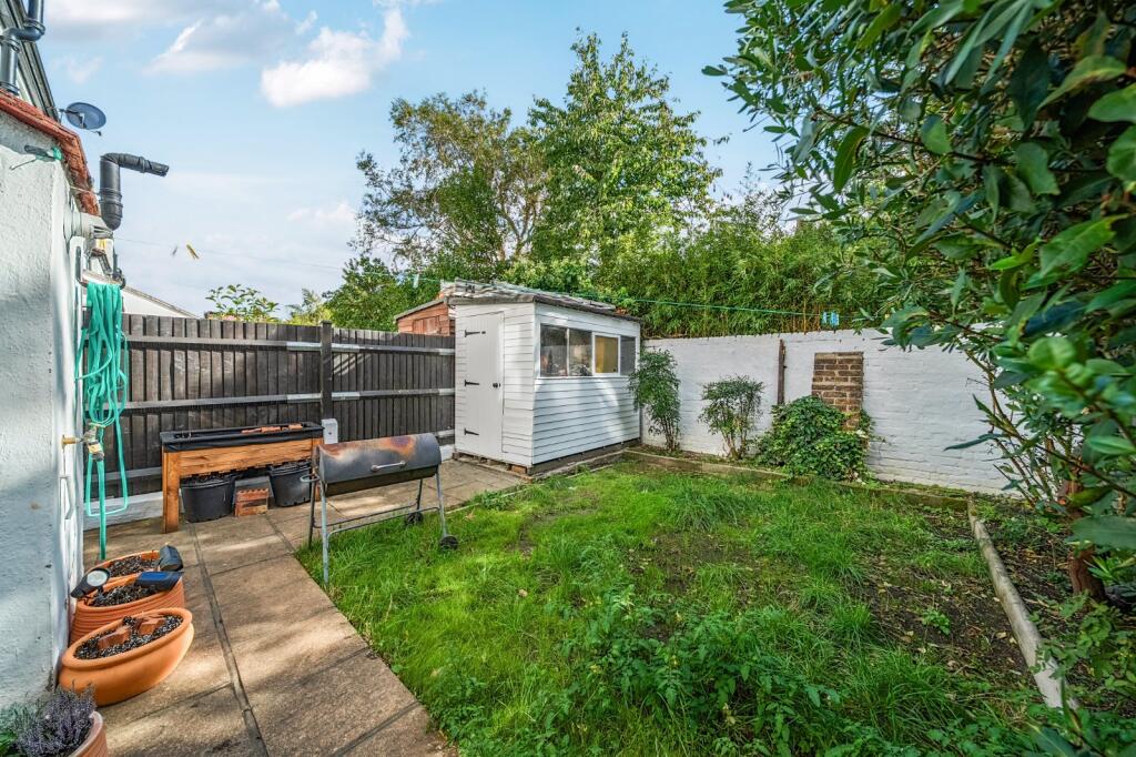 House in London - View 5