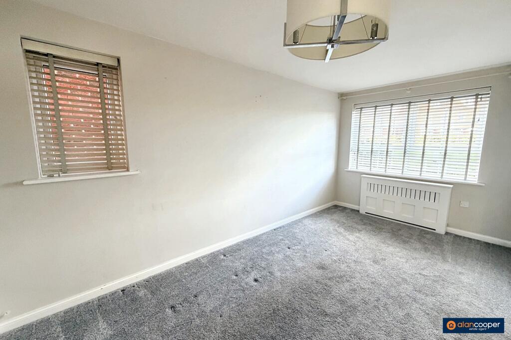 Twill Close, Nuneaton, CV11 6DD photo 4
