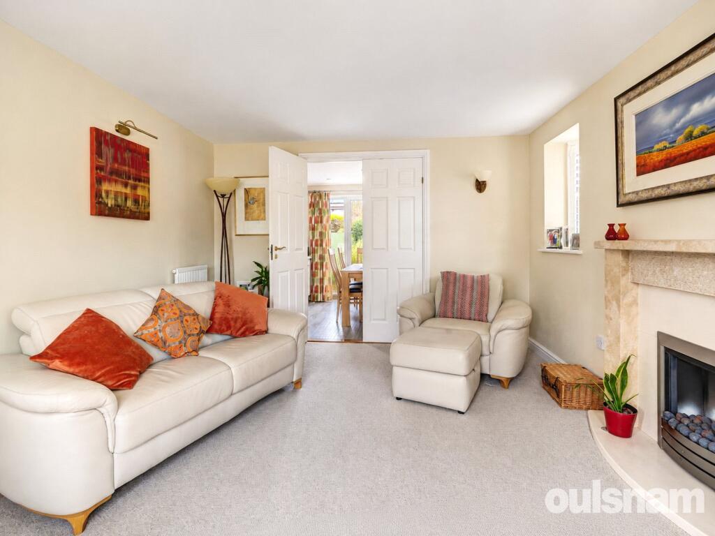 House in Worcester - View 5