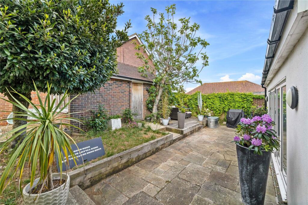 House in Brighton - More