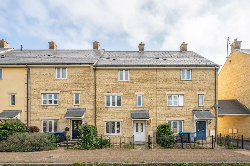 Main image of property: Bluebell Way, Carterton, OX18