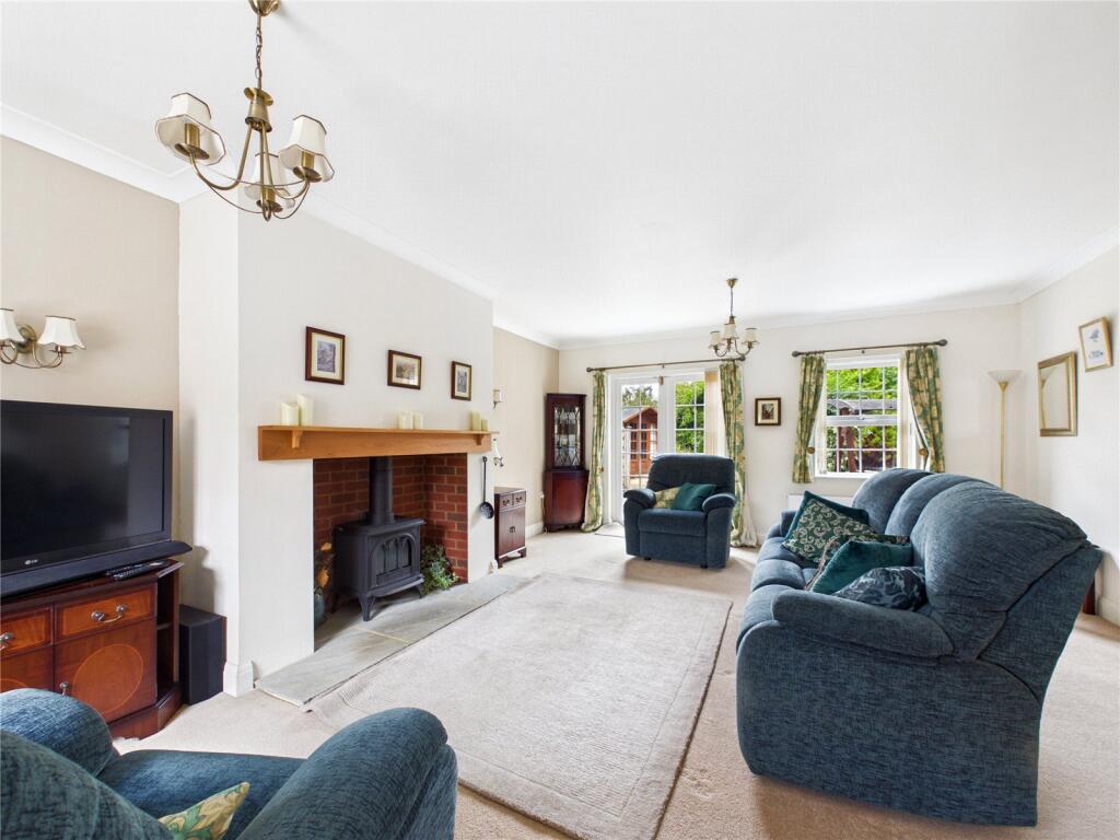 House in East Suffolk, Rendlesham - View 2