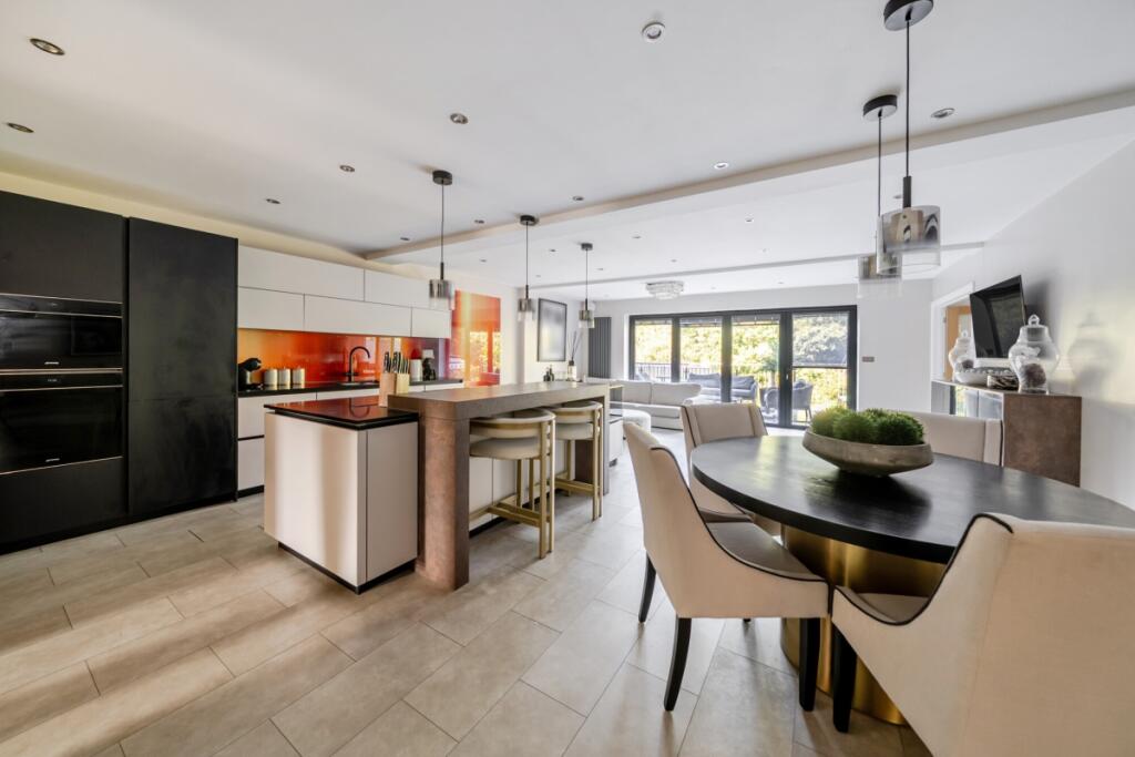 Main image of property: Cabrera Avenue, Virginia Water GU25